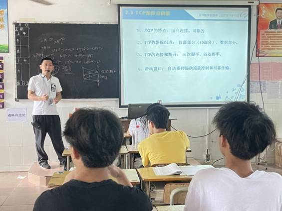 说明: http://www.ougz.edu.cn/__local/2/D7/58/7E9D51EAD45D711CFC6E52BC0CA_95D41825_3E1AF.jpg